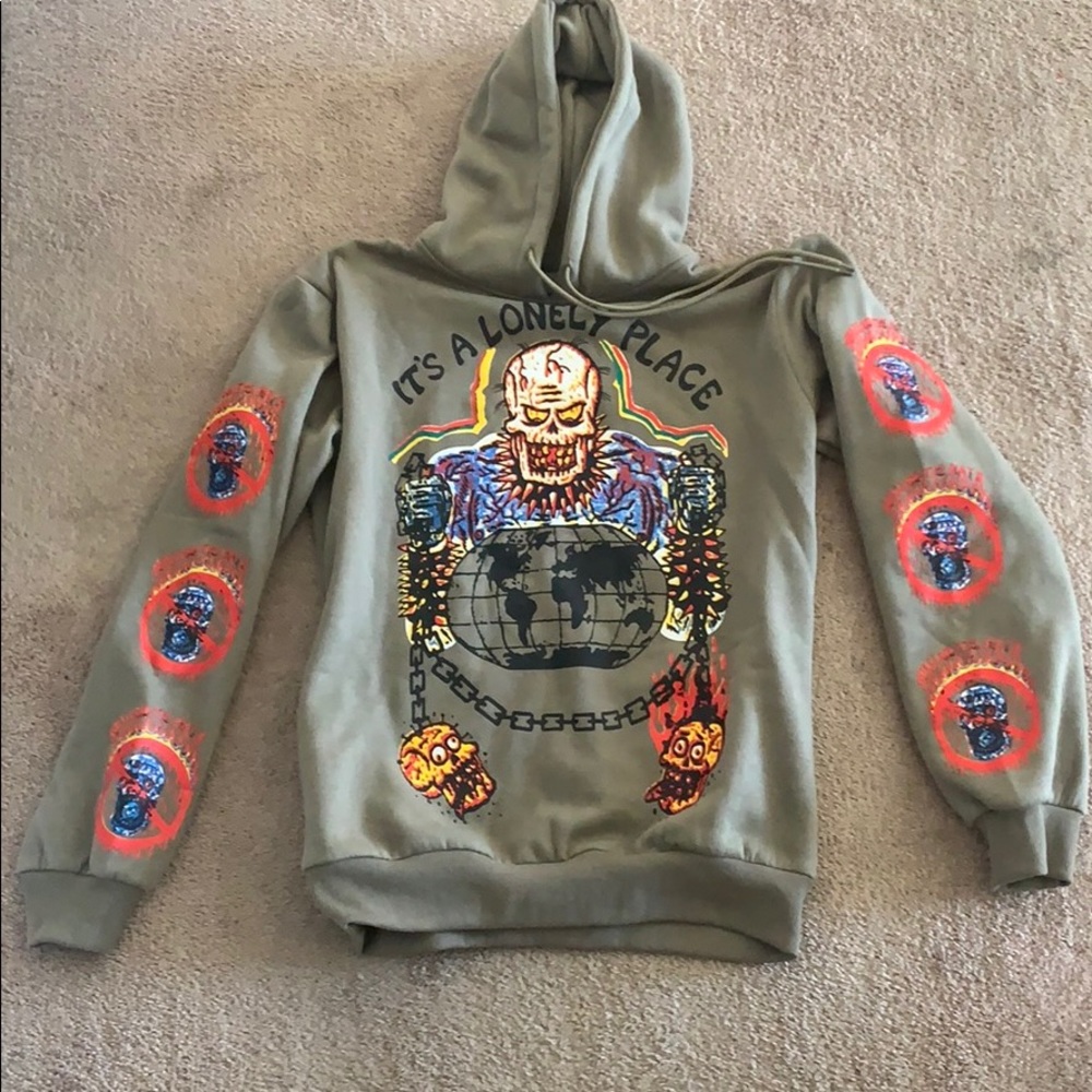 🔥”It’s a lonely place” Size: L hoodie